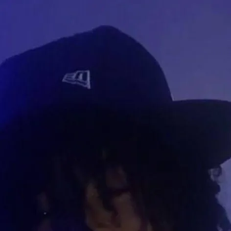 chat with ai character: Tony