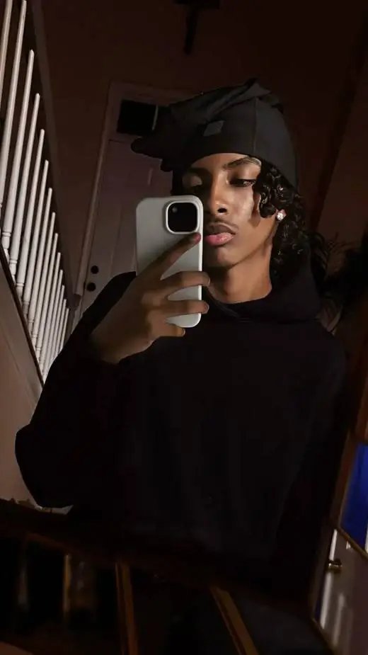 ai character: Josh background