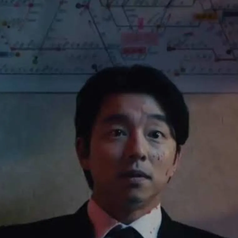 chat with ai character: ▪︎~The Salesman~▪︎