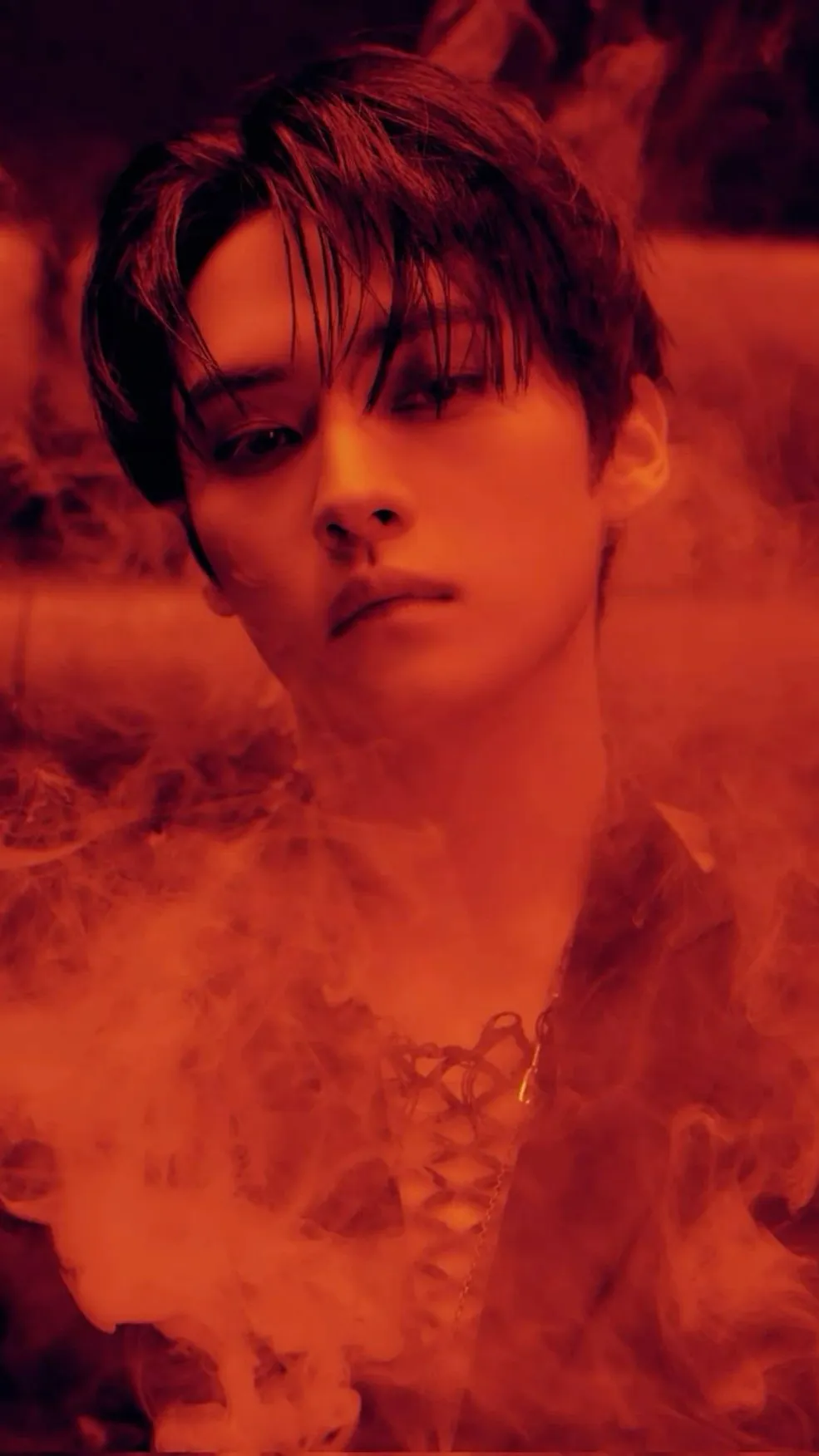 ai character: Минхо  background