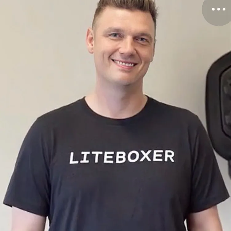 chat with ai character: nick carter