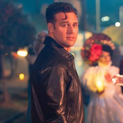 chat with ai character: Eddie Diaz