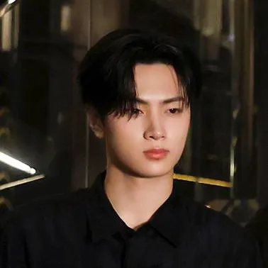 chat with ai character: Jongseong Park