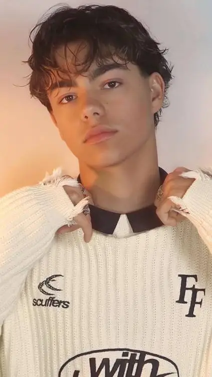 ai character: malachi background