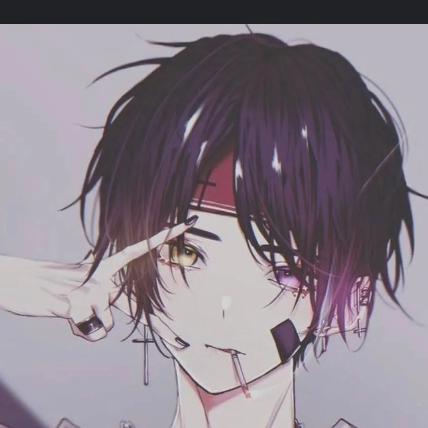 chat with ai character: 🩶 Lucas 🩶