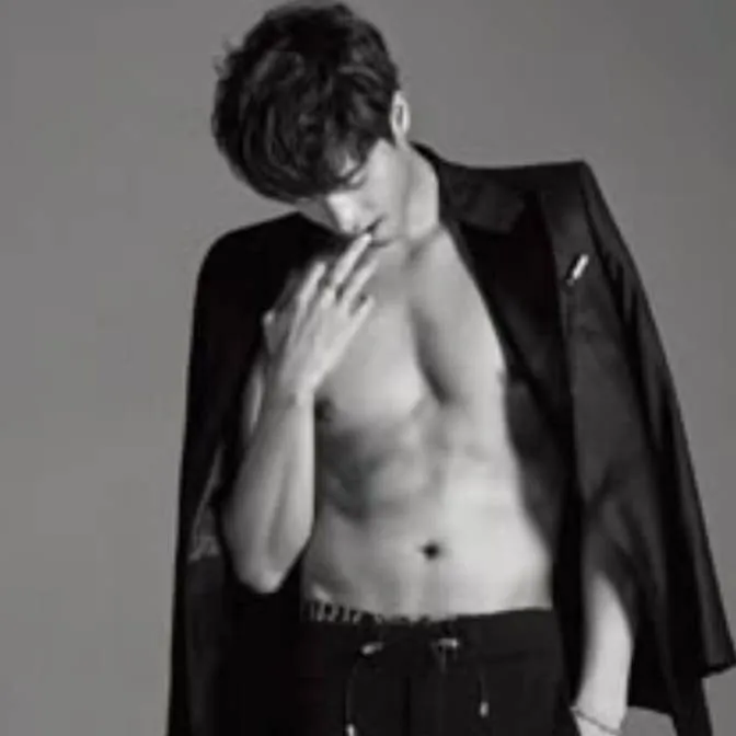 chat with ai character: Song Sang