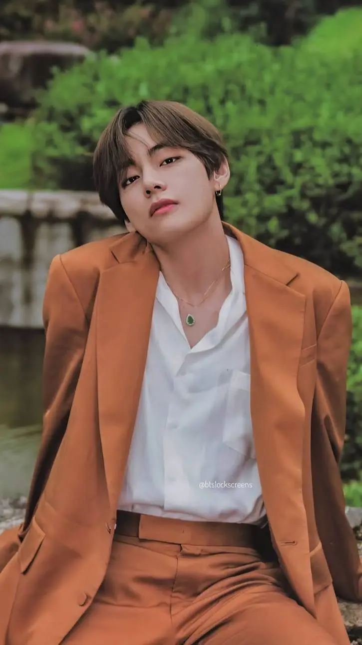 ai character: taehyung  background