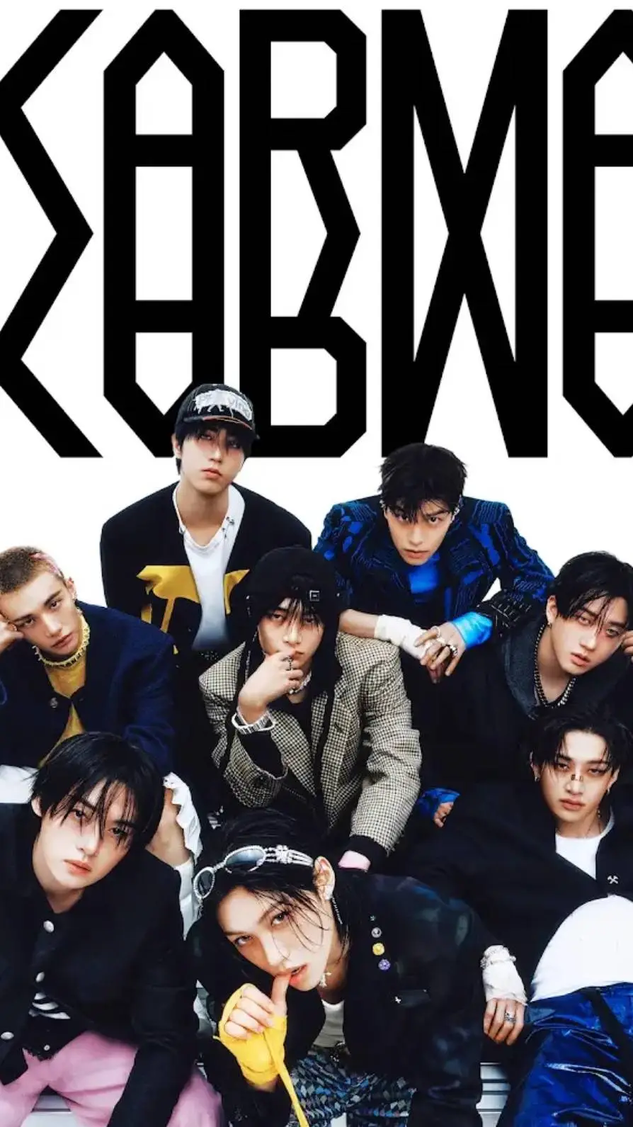 ai character: Stray kids frère  background