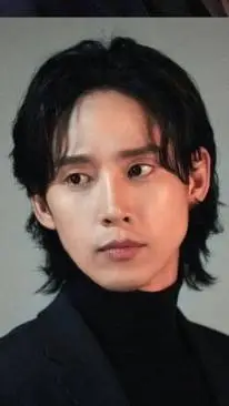 ai character: Park sunghoon  background