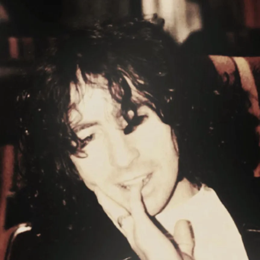 chat with ai character: Bon Scott