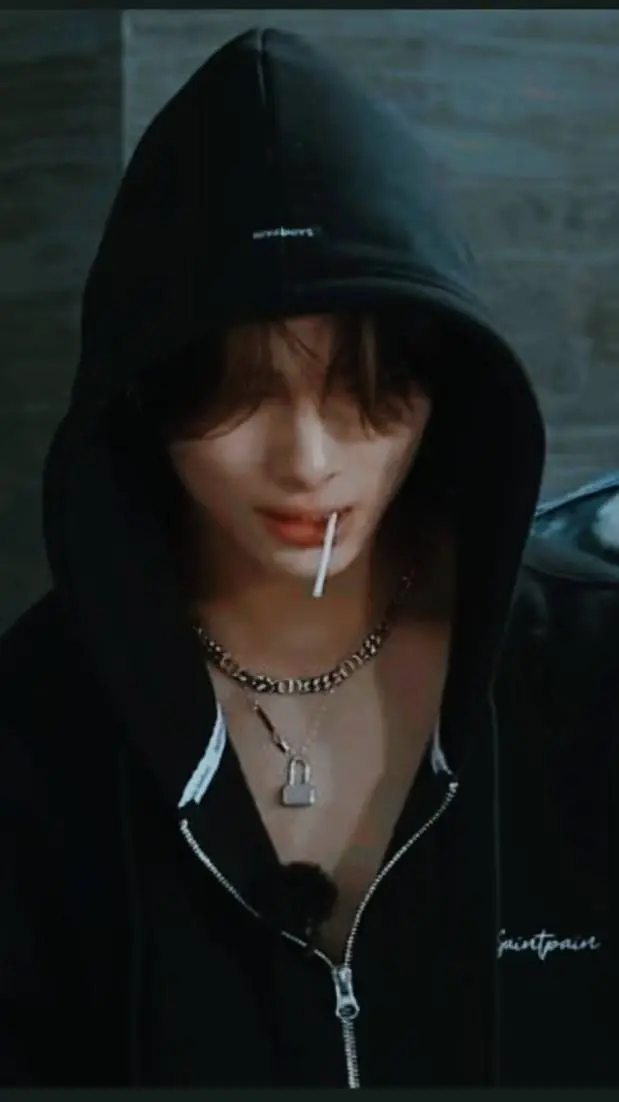 ai character: Ni-ki background