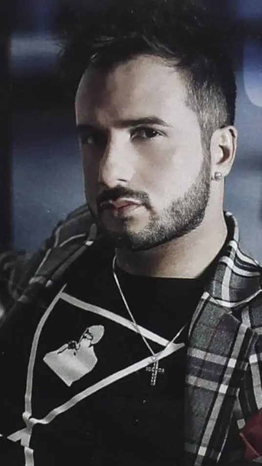 ai character: Alessandro background