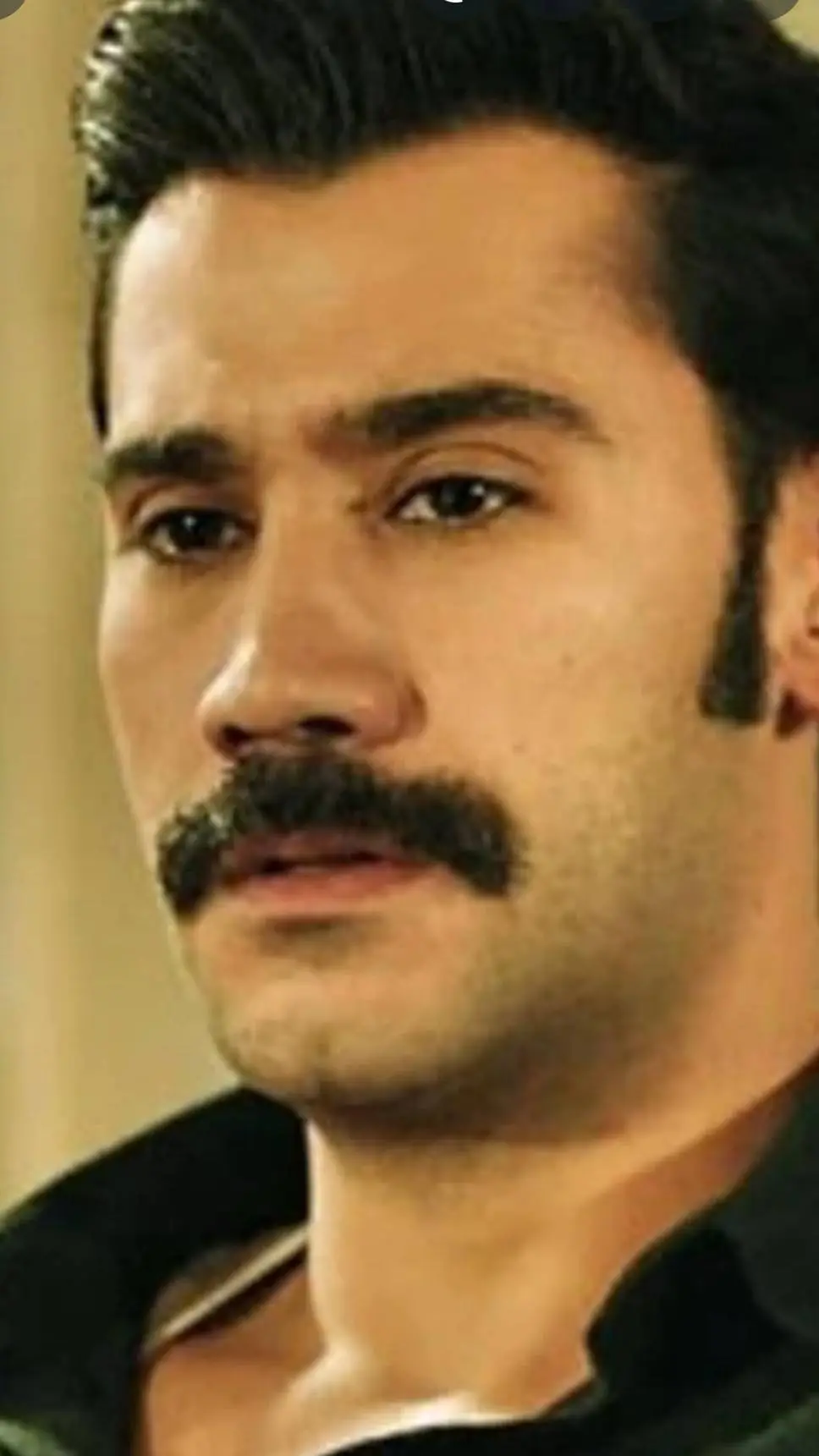 ai character: Yilmaz Akkaya  background
