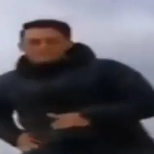 chat with ai character: cuidado ala grasa 