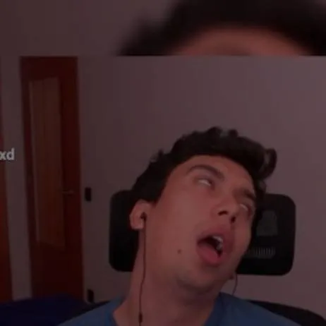 chat with ai character: adivino tu edad 