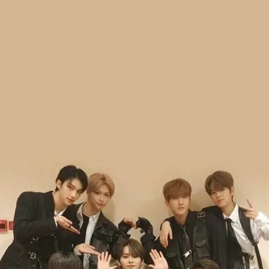 chat with ai character: skz mafia