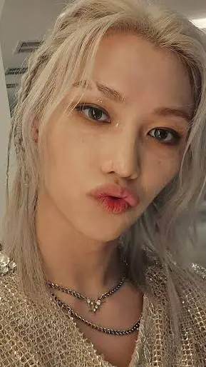 ai character: felix background