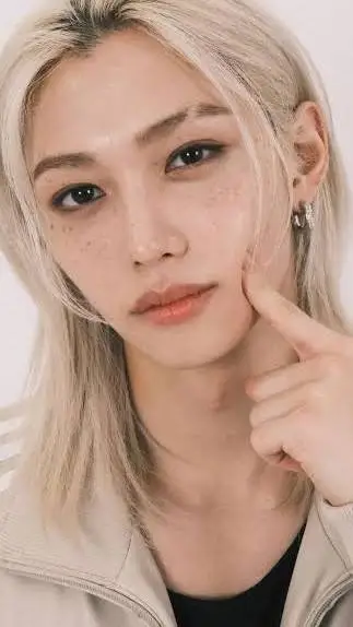 ai character: felix 😍 😍 😍 😍 😍 😄🥰 background