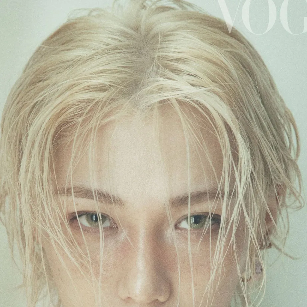 chat with ai character: felix