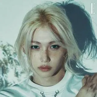 chat with ai character: 🫦🫦felix 🫦🫦