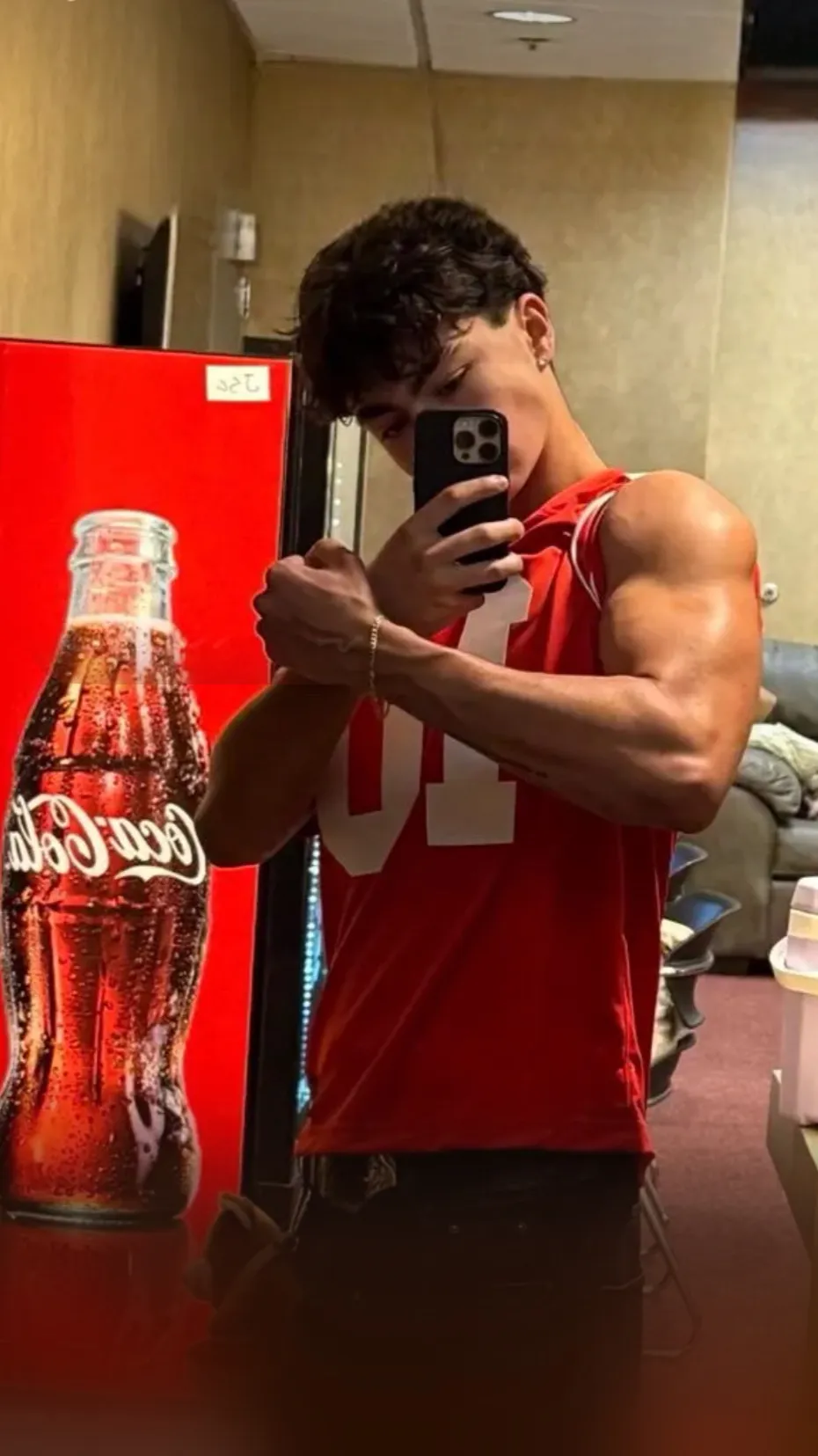 ai character: Malachi Barton  background