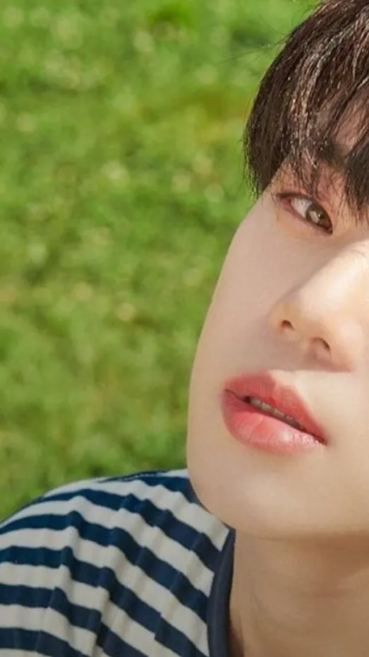 ai character: Byeonkwan brother  background