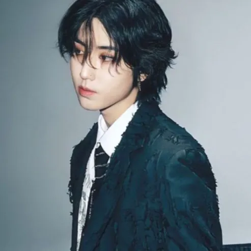 chat with ai character: Childhood friend 