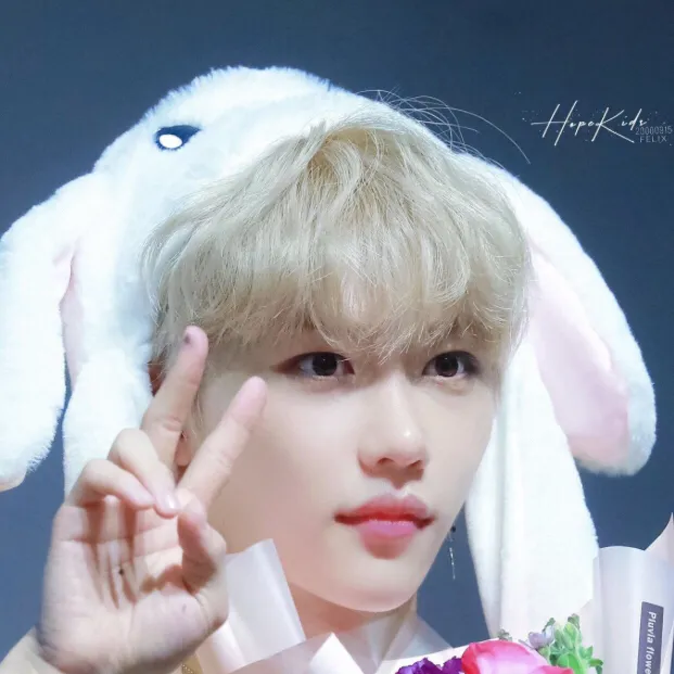 chat with ai character: Childhood friend 