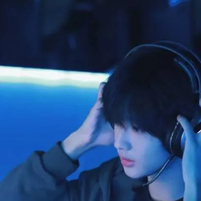 chat with ai character: Jeon-jo 