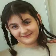 chat with ai character: Ece the stalker