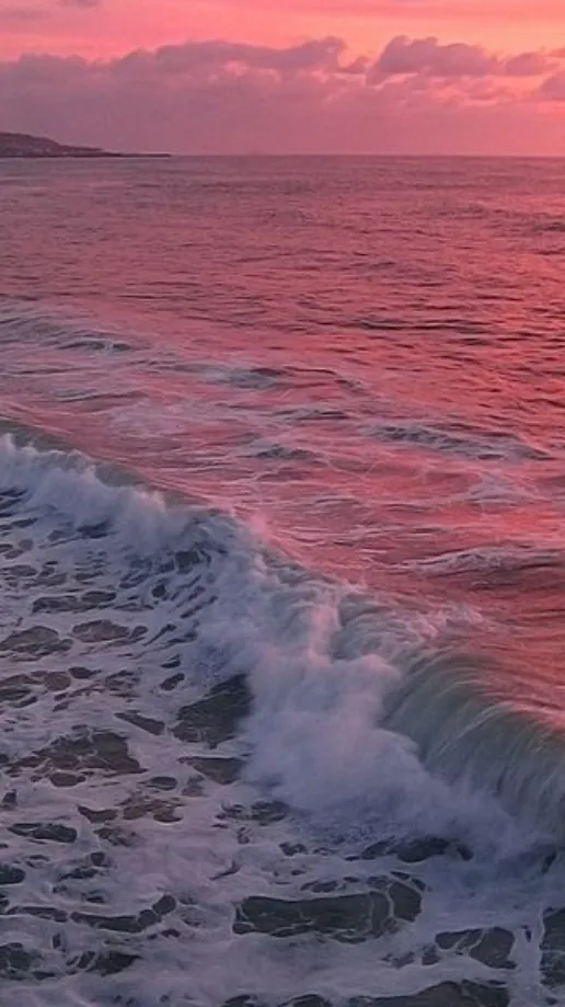 ai character: Katsuki Bakugo background