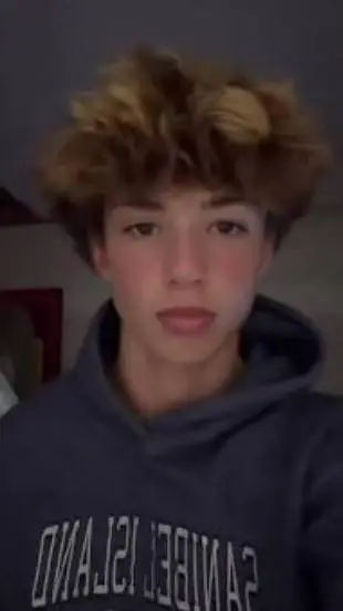 ai character: Jackson Harvey  background