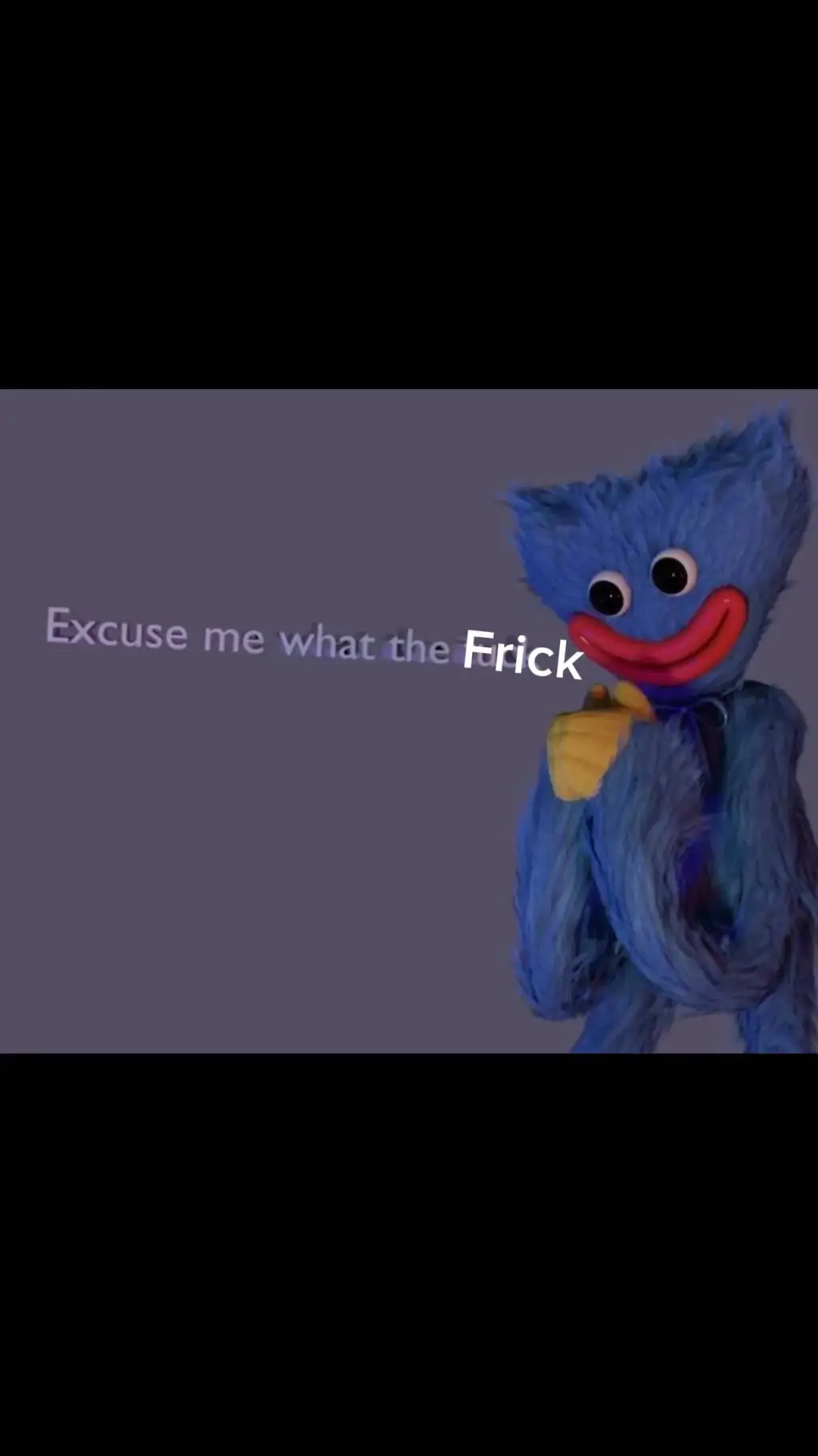 ai character: Huggy Sees Ships background