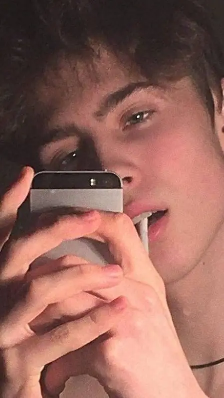 ai character: Каил background