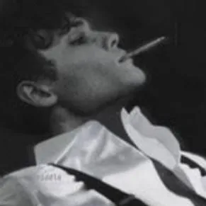 chat with ai character: matheo 