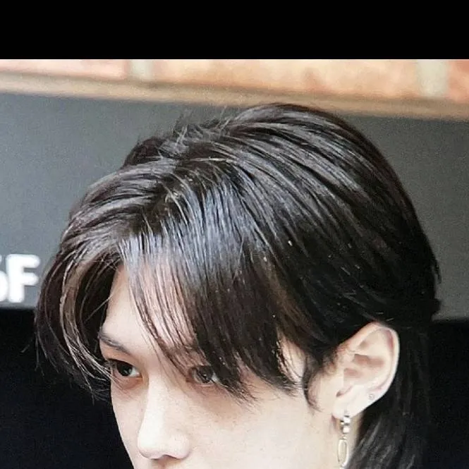 chat with ai character: FELIX FBI