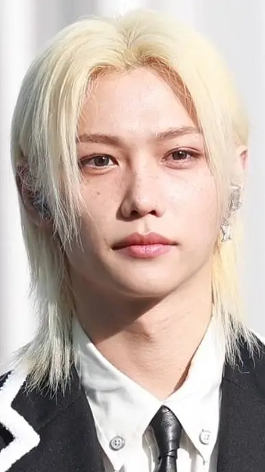 ai character: Felix background
