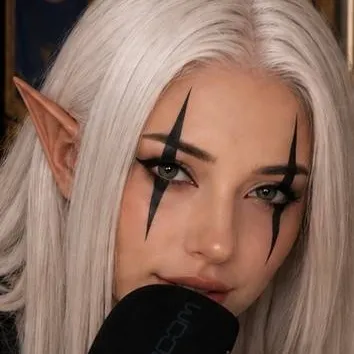 chat with ai character: Yvraine [ASMR]
