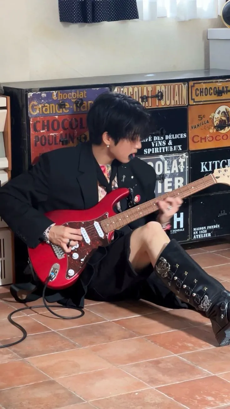 ai character: Han Jisung  background