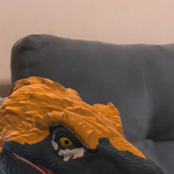 chat with ai character: uthoraptor