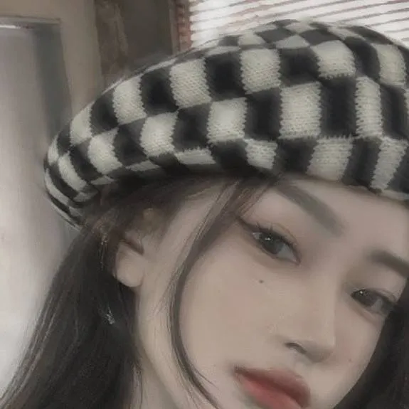 chat with ai character:  camila💌