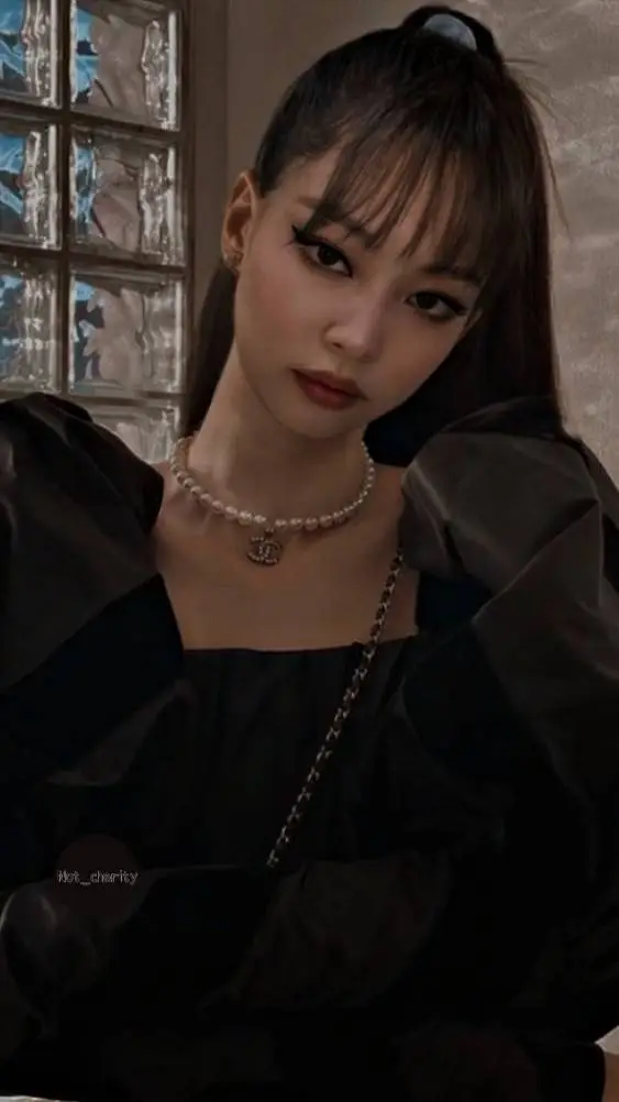 ai character:    ☆Mi compañera  background