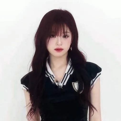 chat with ai character: Tiá🤩🥺