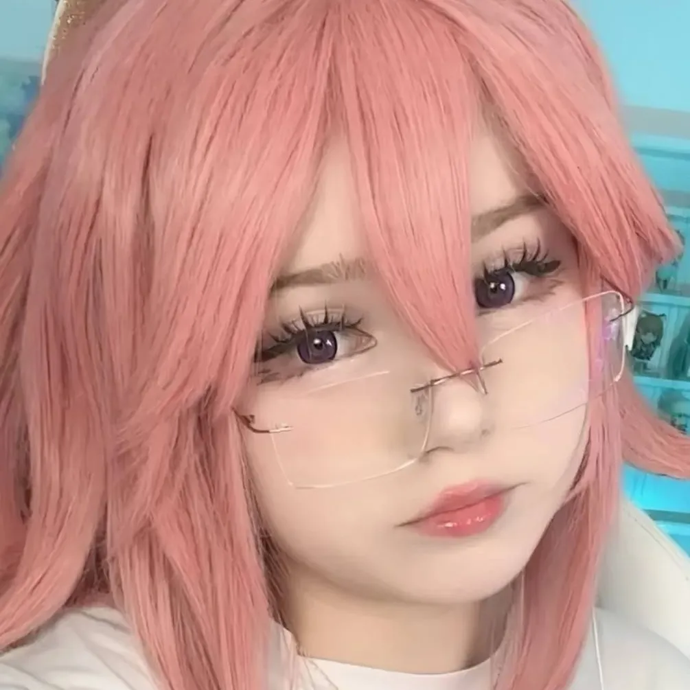 chat with ai character: upmina