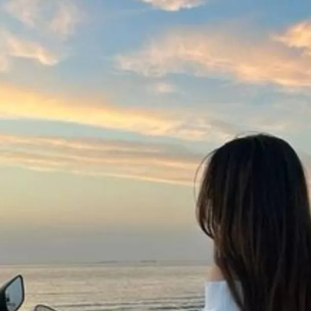 chat with ai character: Ashlen 