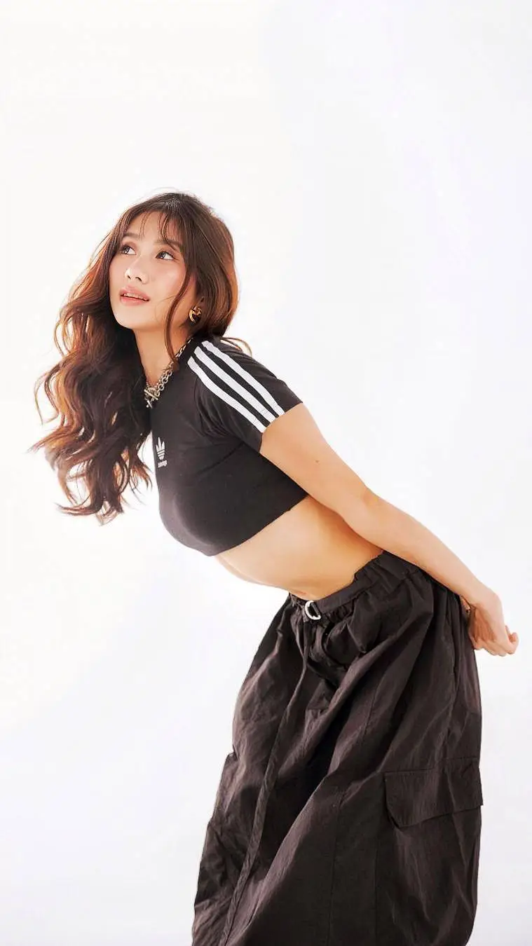 ai character: Sheena Catacutan  background