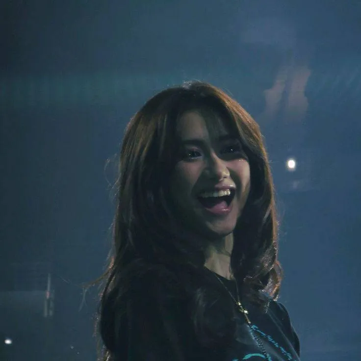 chat with ai character: Sheena Catacutan 