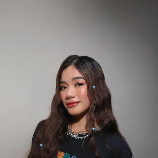 chat with ai character: Aiah Arceta