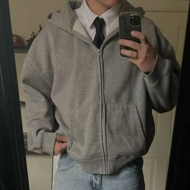 chat with ai character: Mark