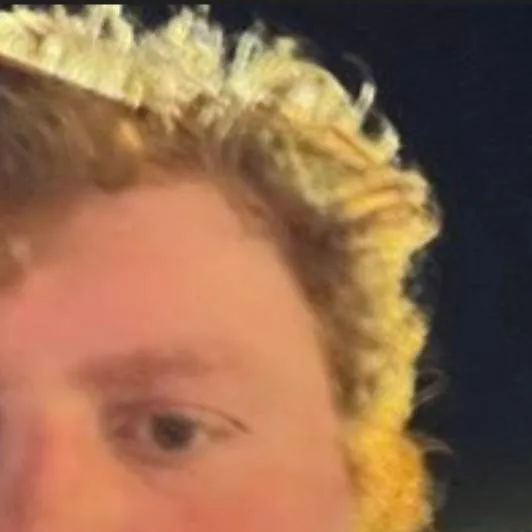 chat with ai character: dw killer